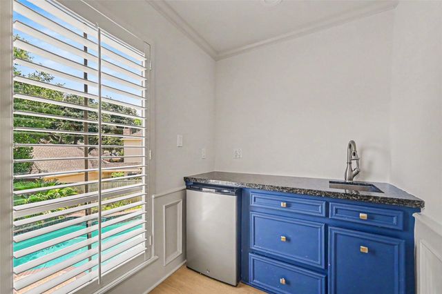 507 Commodore Way, Houston, TX 77079