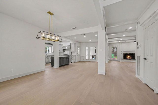 507 Commodore Way, Houston, TX 77079