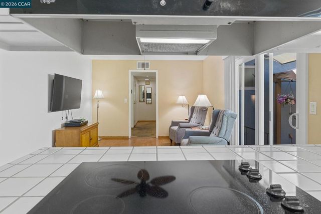 1869 Landana Dr, Concord, CA 94519