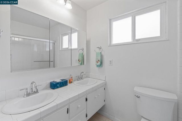1869 Landana Dr, Concord, CA 94519