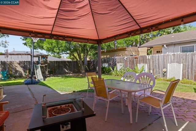1869 Landana Dr, Concord, CA 94519