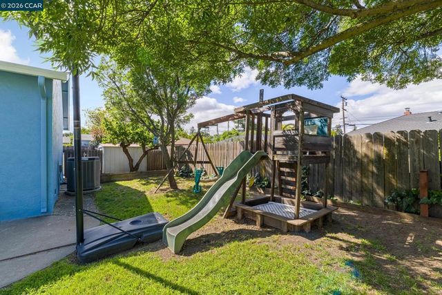 1869 Landana Dr, Concord, CA 94519