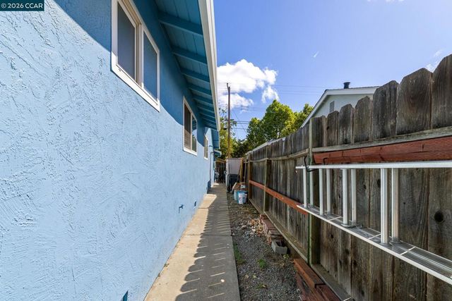 1869 Landana Dr, Concord, CA 94519