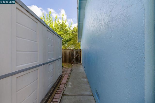 1869 Landana Dr, Concord, CA 94519