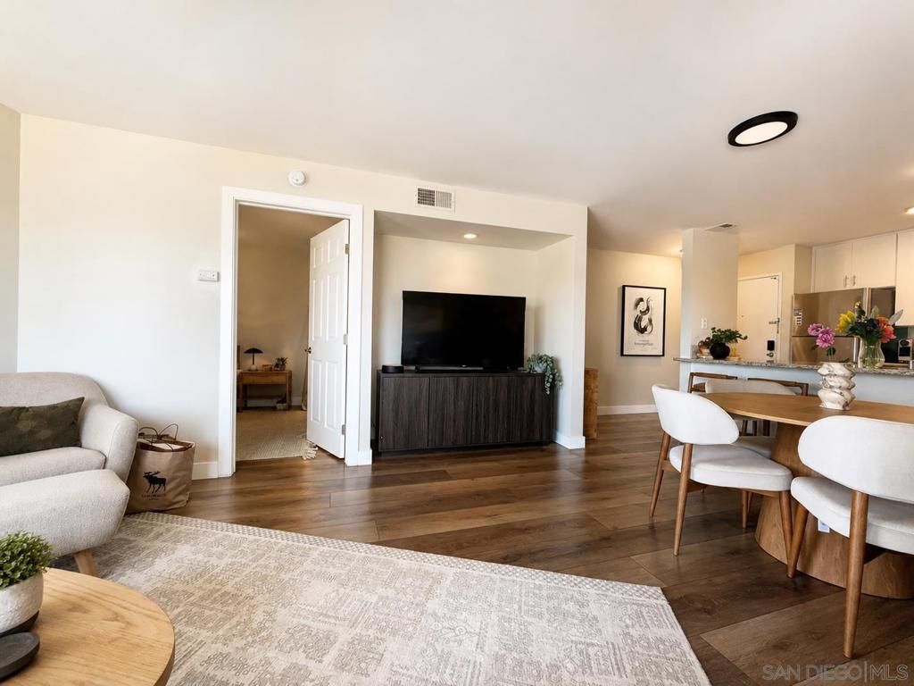 Image 21 of property listing at 5706 Baltimore 355, La Mesa, CA 91942