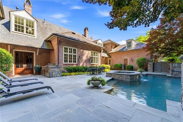 3275 Laramie Drive SE, Atlanta, GA 30339