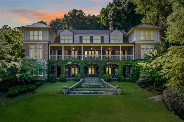 3275 Laramie Drive SE, Atlanta, GA 30339