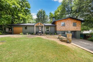 415 Holly Street, Fayetteville, AR 72703