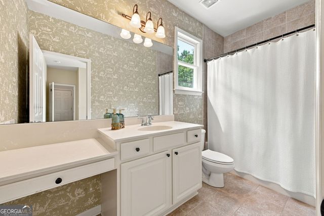 44 Fallen Oak Drive, Dallas, GA 30132