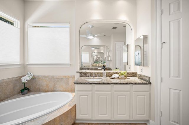 3010 Bonnebridge Way Boulevard, Houston, TX 77082