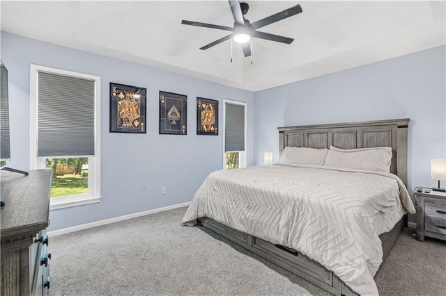 6221 ALBERVAN Street, Shawnee, KS 66216