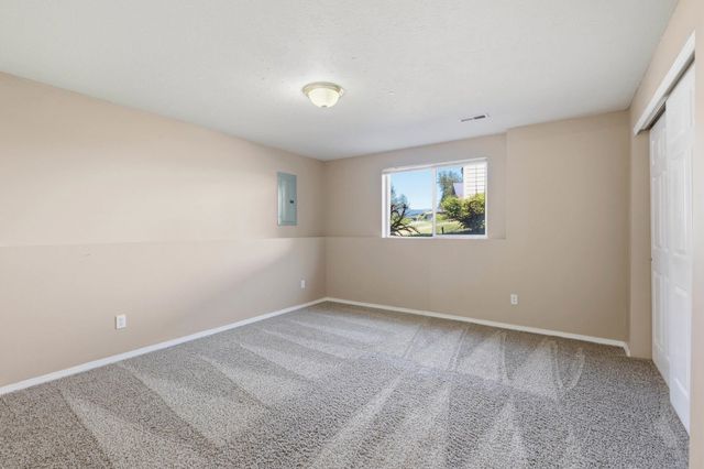 5127 E Glenngrae Ln, Spokane, WA 99223