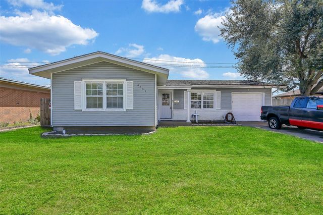 6605 Fairway Drive, Galveston, TX 77551