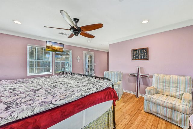 6605 Fairway Drive, Galveston, TX 77551