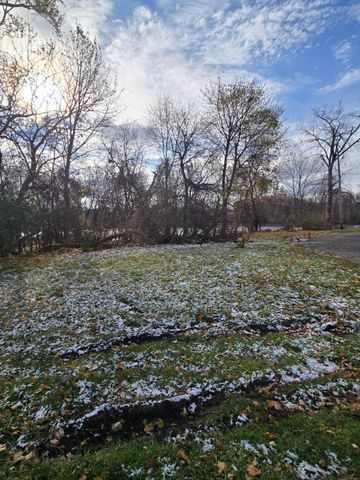 2221 Howard Avenue, Flint, MI 48503