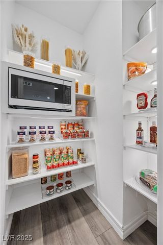 1291 Valencia Cliffs Avenue, Henderson, NV 89012