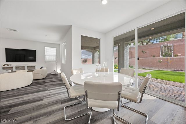 1291 Valencia Cliffs Avenue, Henderson, NV 89012