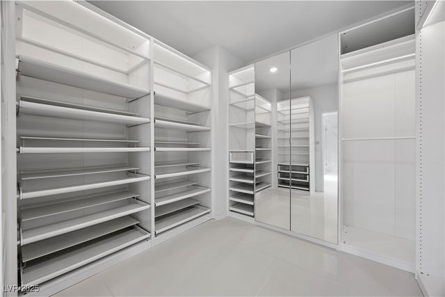 1291 Valencia Cliffs Avenue, Henderson, NV 89012