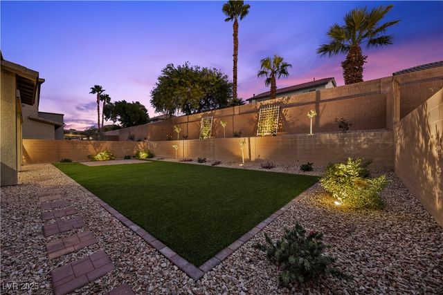 1291 Valencia Cliffs Avenue, Henderson, NV 89012