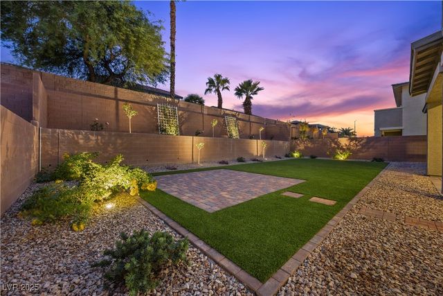 1291 Valencia Cliffs Avenue, Henderson, NV 89012