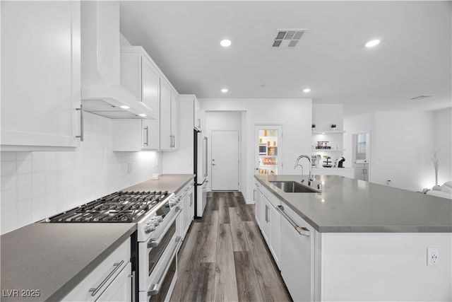 1291 Valencia Cliffs Avenue, Henderson, NV 89012