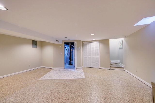 23528 Woodshire Court, Novi, MI 48375