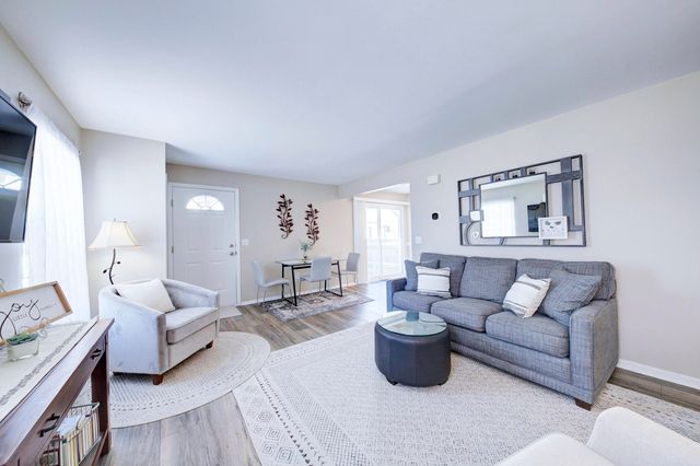 23528 Woodshire Court, Novi, MI 48375