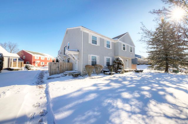 23528 Woodshire Court, Novi, MI 48375