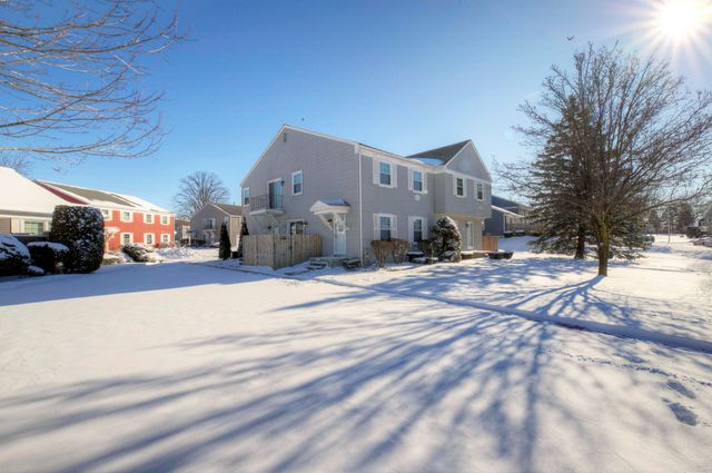 23528 Woodshire Court, Novi, MI 48375