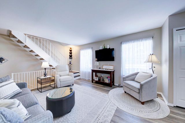 23528 Woodshire Court, Novi, MI 48375