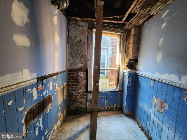 1632 N FULTON AVE, Baltimore, MD 21217