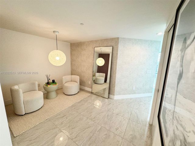 650 NE 32nd St 1901, Miami, FL 33137