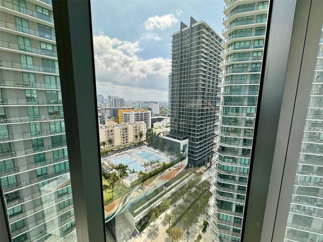650 NE 32nd St 1901, Miami, FL 33137