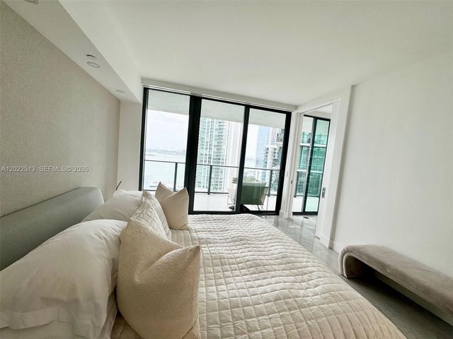 650 NE 32nd St 1901, Miami, FL 33137