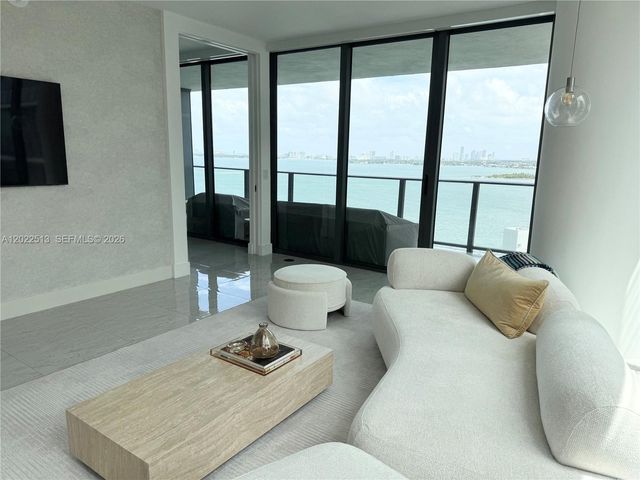 650 NE 32nd St 1901, Miami, FL 33137