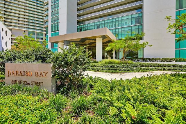 650 NE 32nd St 1901, Miami, FL 33137