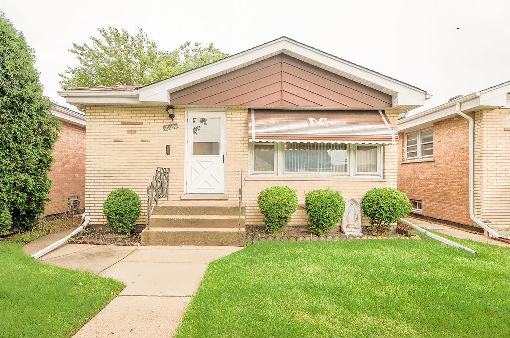 5010 Forster Avenue, Schiller Park, IL 60176