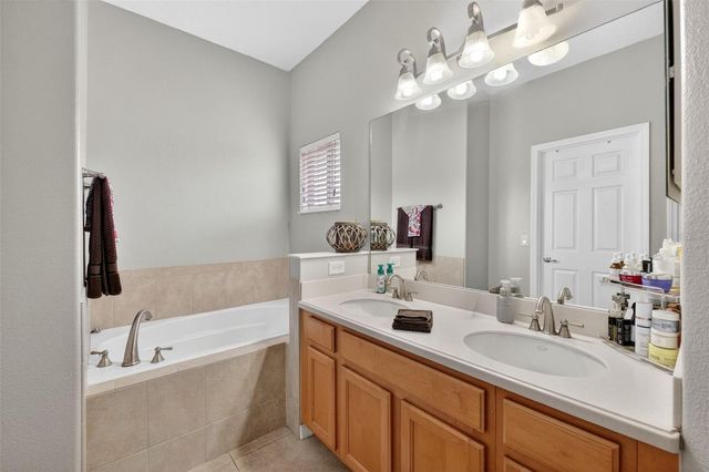 117 PRESTON AVENUE, Davenport, FL 33837