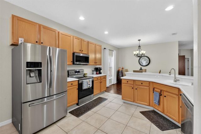 117 PRESTON AVENUE, Davenport, FL 33837