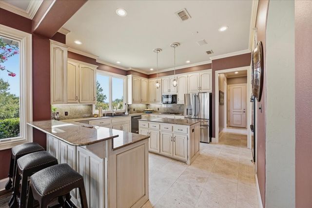 200 Falcon Ridge, Aledo, TX 76008