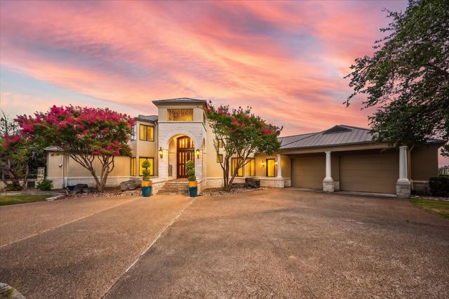 200 Falcon Ridge, Aledo, TX 76008
