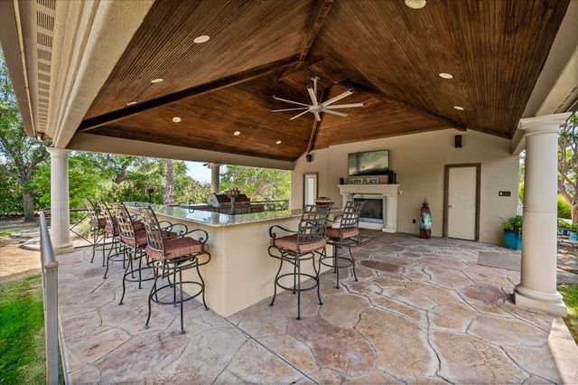 200 Falcon Ridge, Aledo, TX 76008