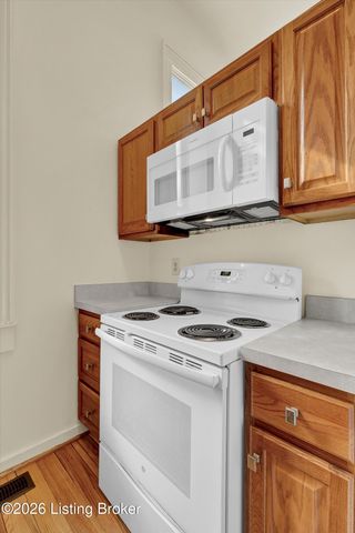 124 E Oak St 2, Louisville, KY 40203