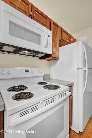 124 E Oak St 2, Louisville, KY 40203