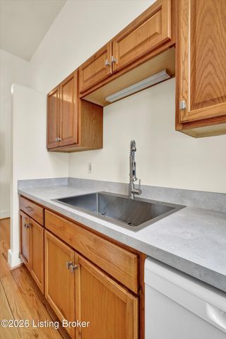 124 E Oak St 2, Louisville, KY 40203