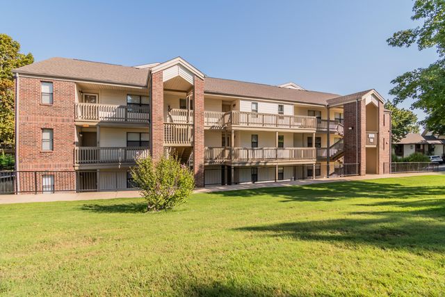 123 Bunker Ridge Drive 4, Branson, MO 65616