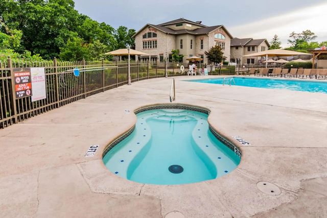123 Bunker Ridge Drive 4, Branson, MO 65616