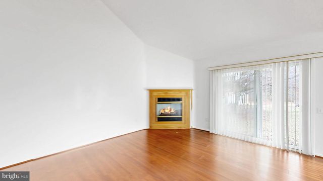 5 GREENWICH DR, Dover, DE 19901