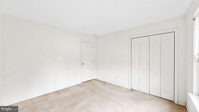 5 GREENWICH DR, Dover, DE 19901