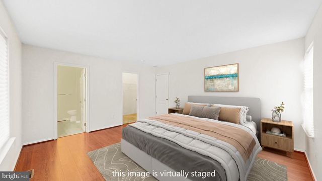 5 GREENWICH DR, Dover, DE 19901